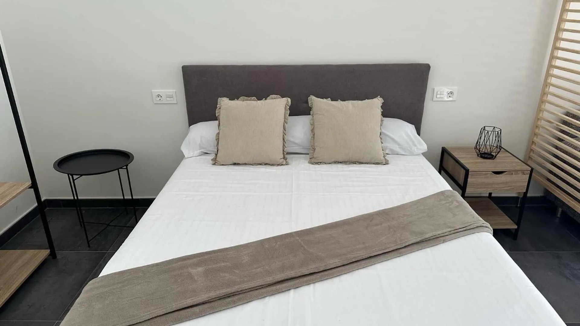 La Carihuela A 1 Min De La Playa Apartment Torremolinos Spain